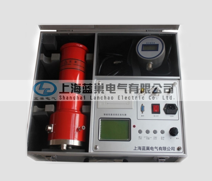 ZGF-120KV/2mA大屏智能直流高壓發(fā)生器。應(yīng)用AIPWM技術(shù)，對(duì)PWM技術(shù)的不準(zhǔn)確線性度進(jìn)行了調(diào)整，使儀器精度得到了大幅度提高。并采用AI技術(shù)設(shè)定過壓保護(hù)和過流保護(hù)取代了數(shù)字撥盤開關(guān)只能設(shè)定電壓值
