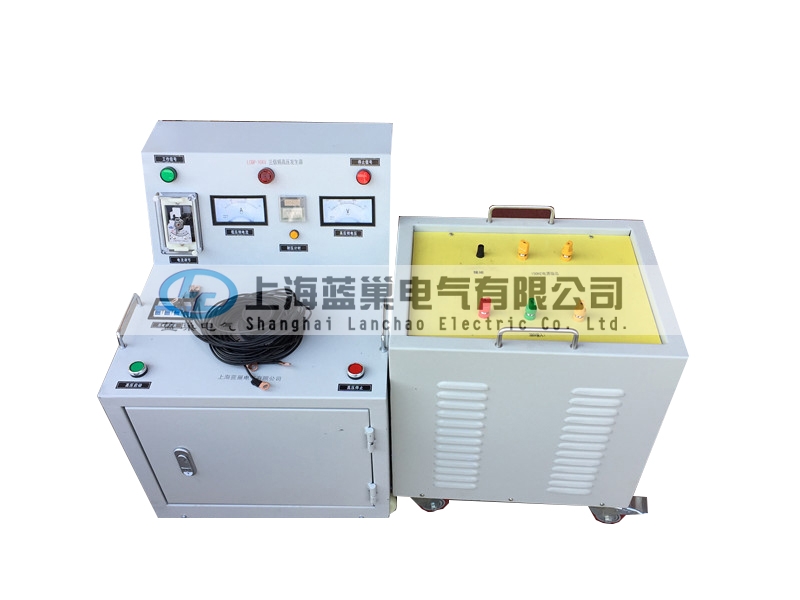 LCBP-15KVA三倍頻高壓發(fā)生器整個裝置采用一體化和分體式設(shè)計，操作更簡便，運輸更輕松，是新一代的電氣試驗設(shè)備。